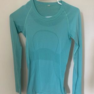 LuLuLemon Long Sleeve